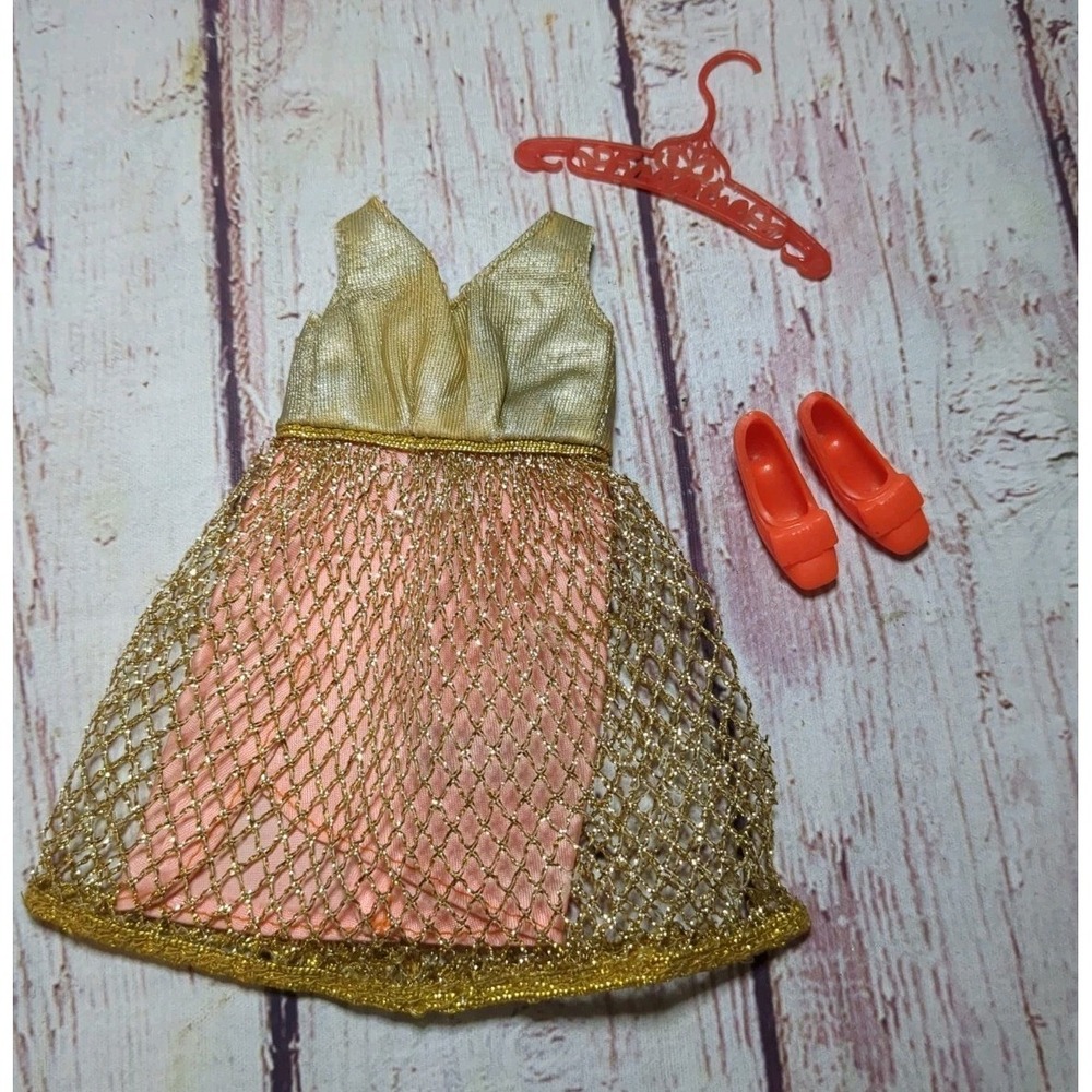 Vintage Francie Gold Rush #1222 Very Nice